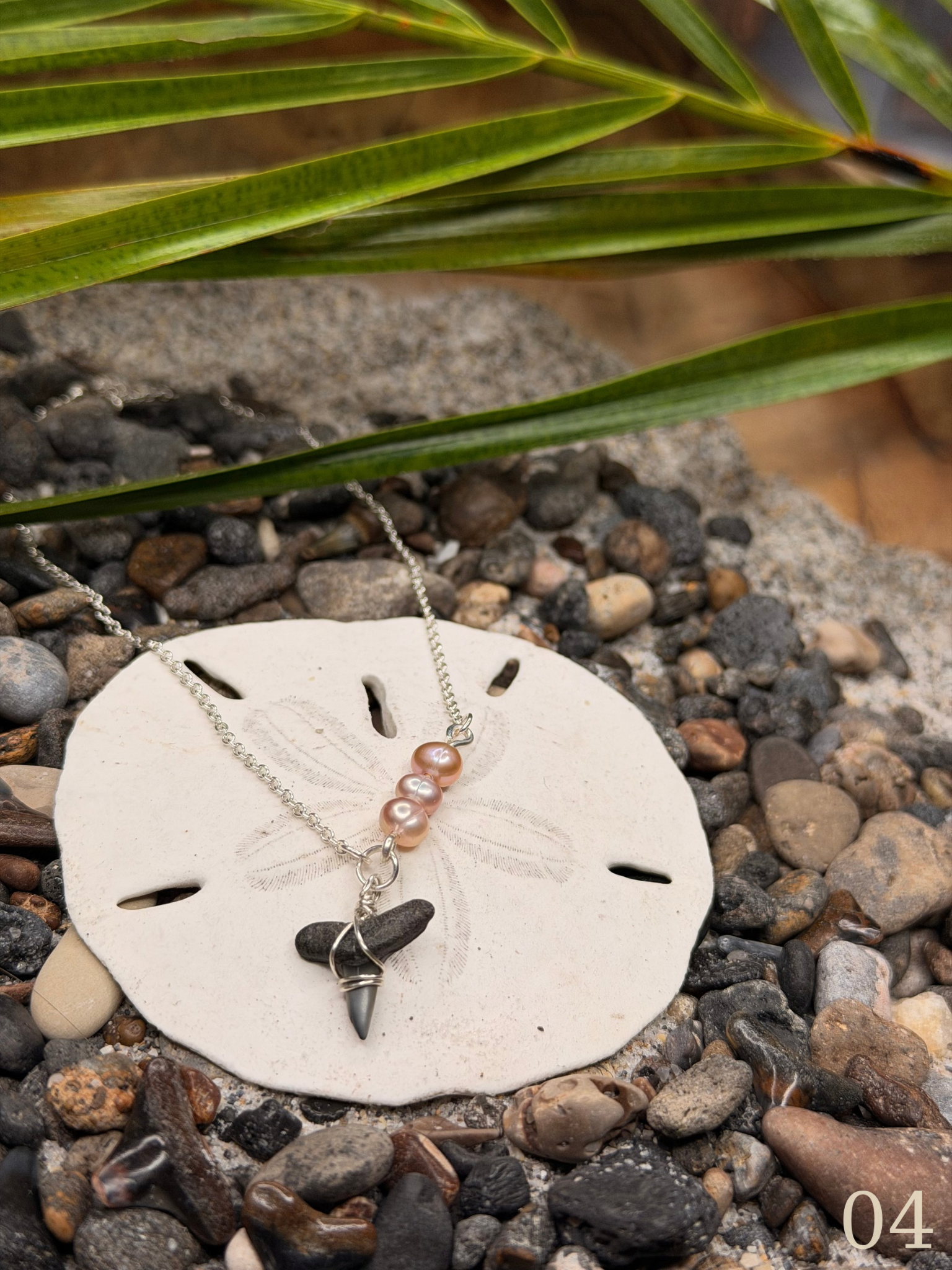 Leila - Shark Tooth Necklace Sterling Silver – Freshwater Pearl Ocean Jewelry