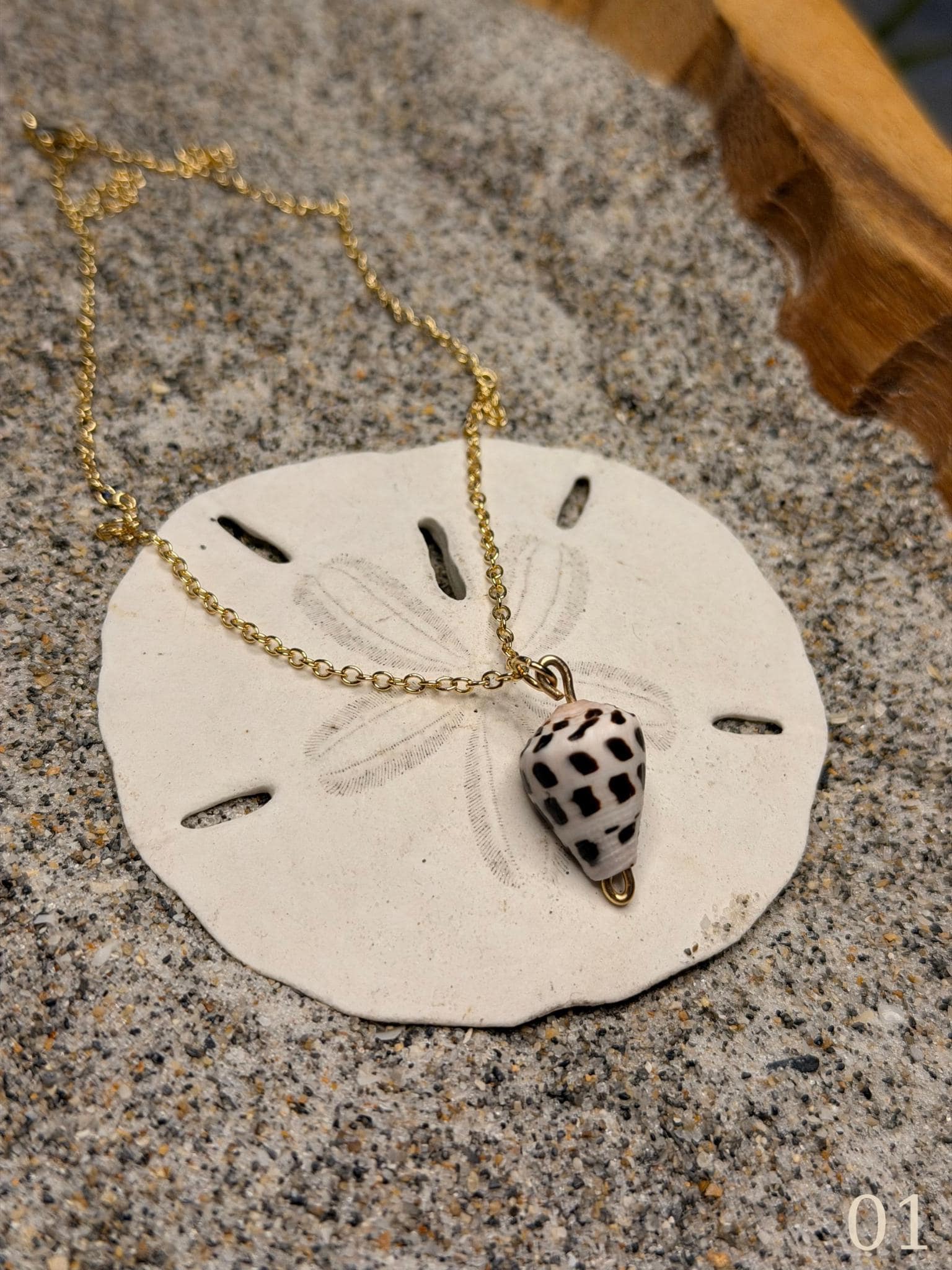 Lani - Cone Shell Necklace –Beachy Coastal Shell Jewelry
