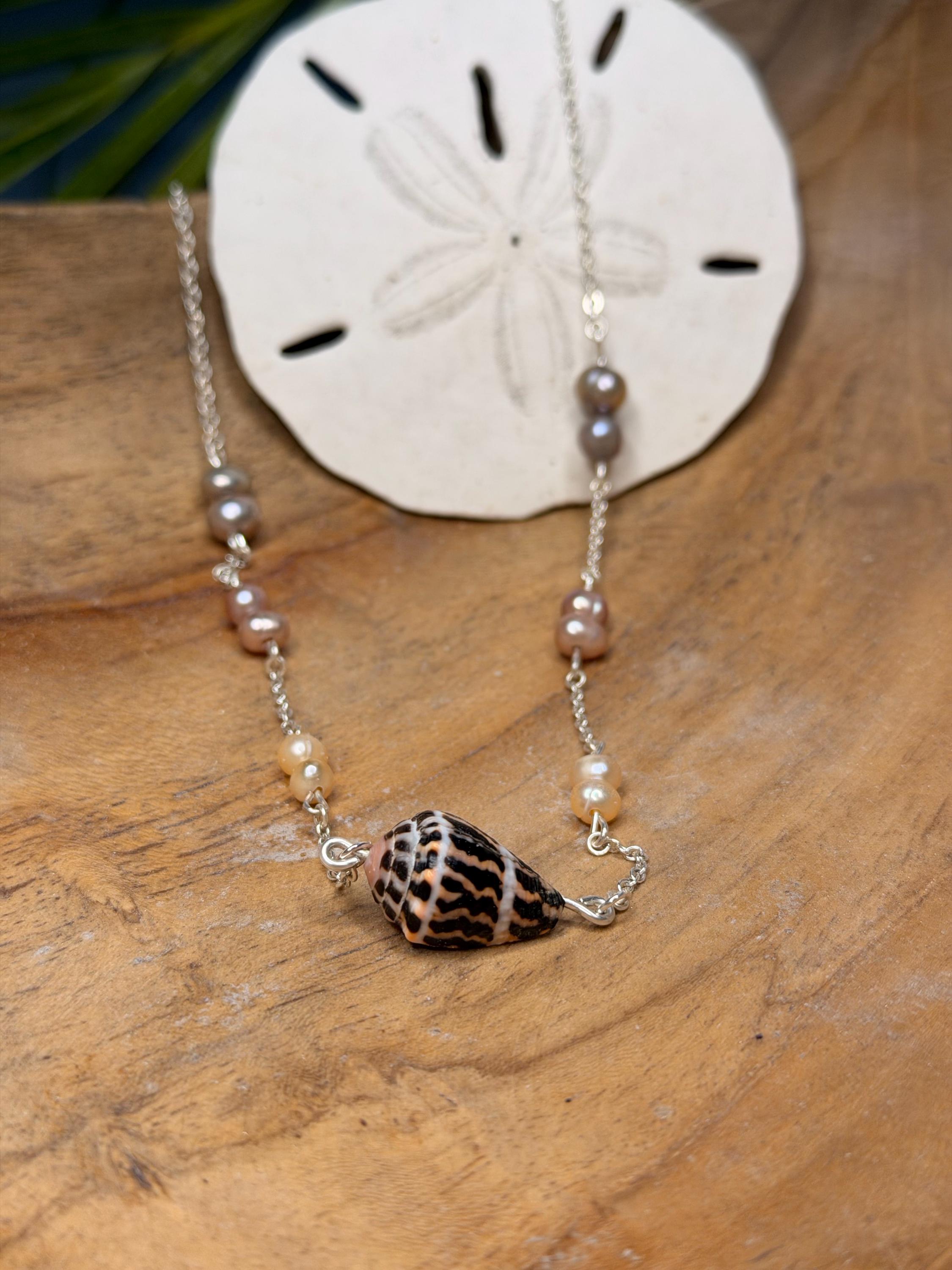 Lila - Pearl Necklace - Ocean Statement Jewelry