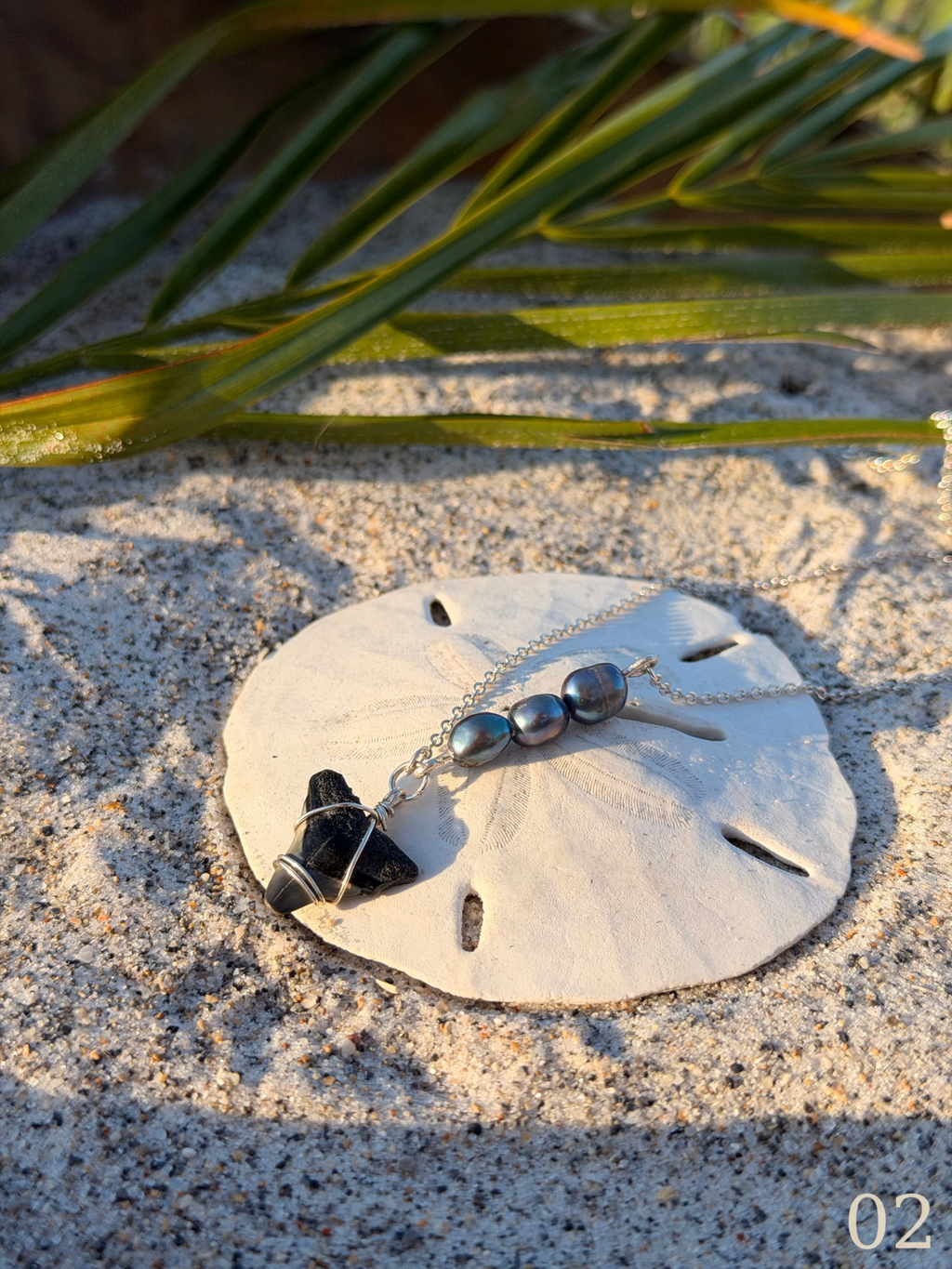 Leila - Shark Tooth Necklace Sterling Silver – Freshwater Pearl Ocean Jewelry
