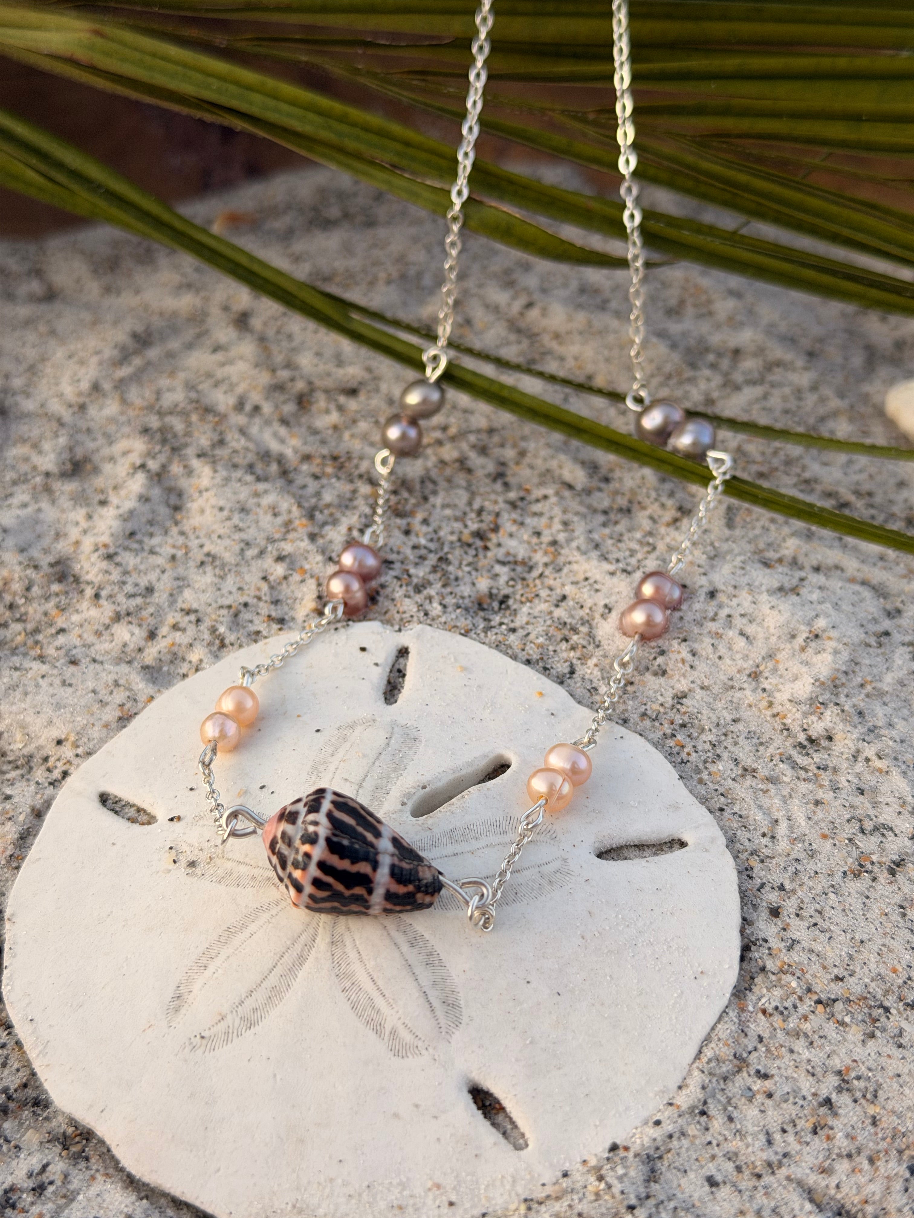 Lila - Pearl Necklace - Ocean Statement Jewelry