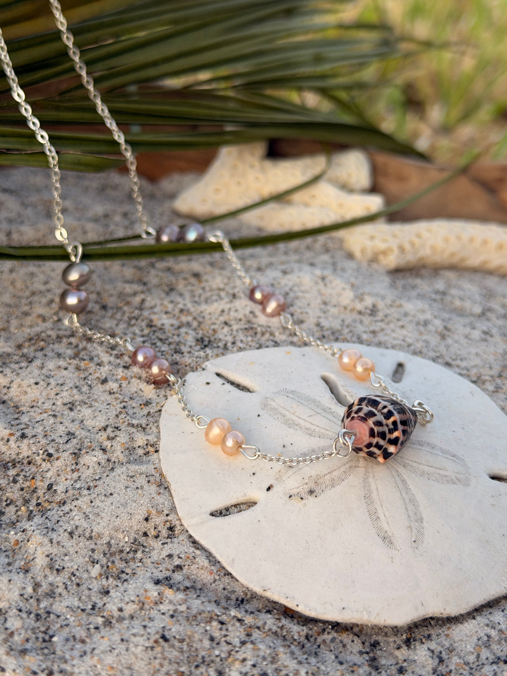 Lila - Pearl Necklace - Ocean Statement Jewelry